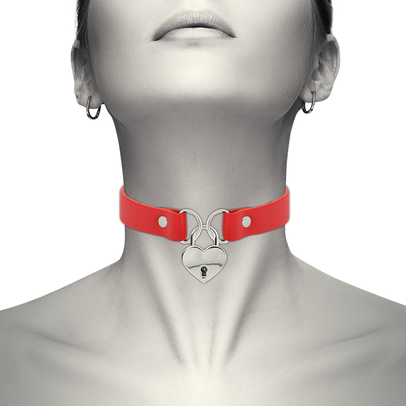 COQUETTE CHIC DESIRE - COLLAR CUERO VEGANO ROJO ACCESORIO CORAZÓN CON LLAVE - Imagen 2