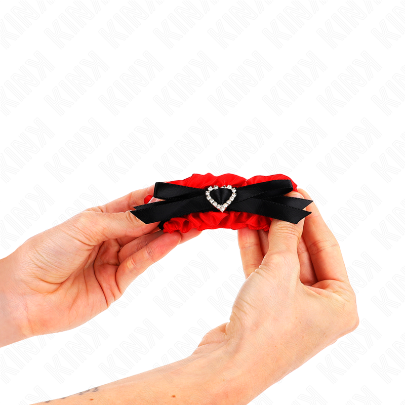 KINK - MUÑEQUERAS ELÁSTICAS DE ENCAJE CON DETALLE CORAZÓN ROJO AJUSTABLE 22-35 CM - Imagen 3